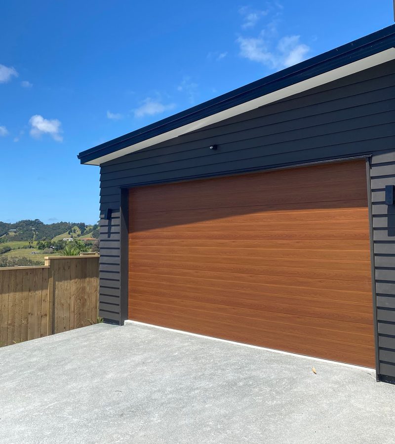 Fineline-Powdercoated-Timbertech-Dark-Cedar-6